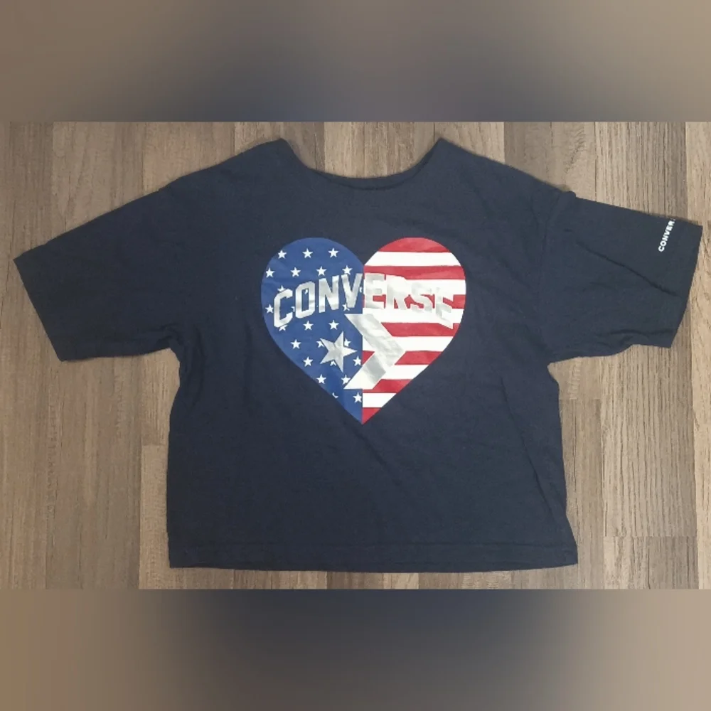 𝘊𝘰𝘯𝘷𝘦𝘳𝘴𝘦 𝘛𝘰𝘱 & 𝘝𝘪𝘨𝘰𝘴𝘴 𝘋𝘪𝘴𝘵𝘳𝘦𝘴𝘴𝘦𝘥 𝘚𝘩𝘰𝘳𝘵𝘴 - Picture 3 of 12